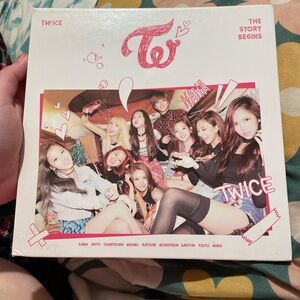 TWICE 'The Story Begins' Album